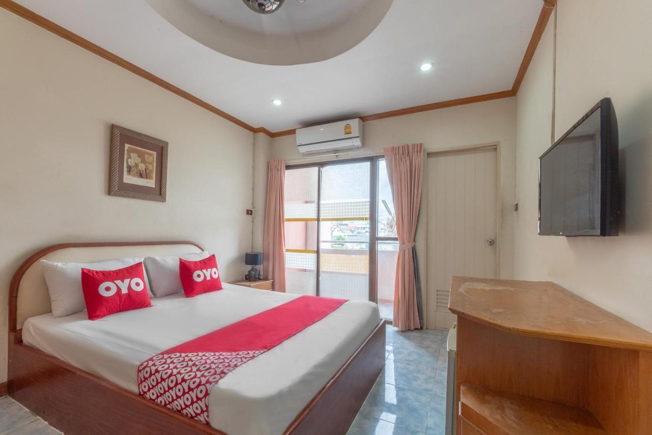 Oyo 1125 Chokdee Inn Pattaya Extérieur photo